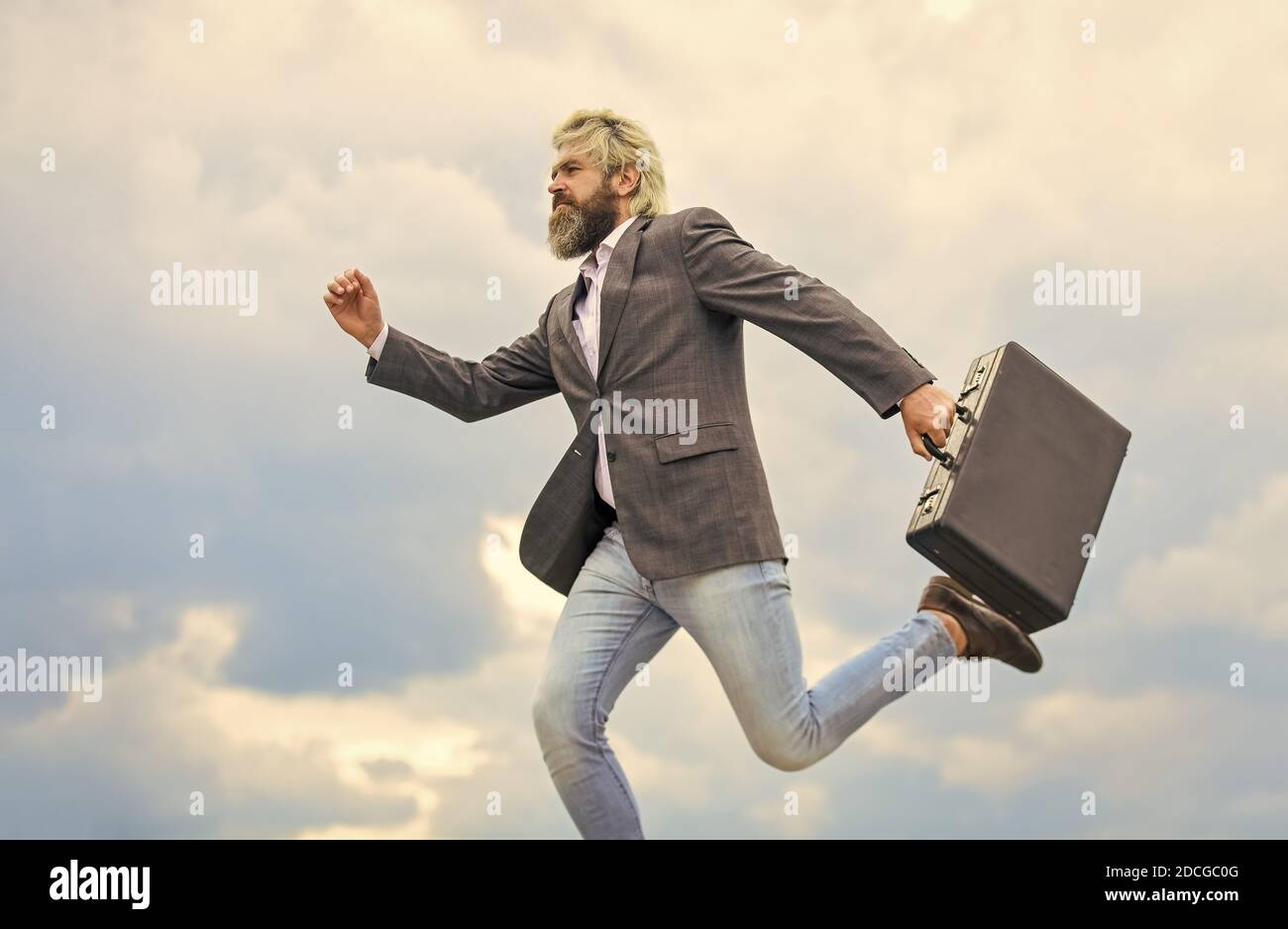 Running away shop enterprises
