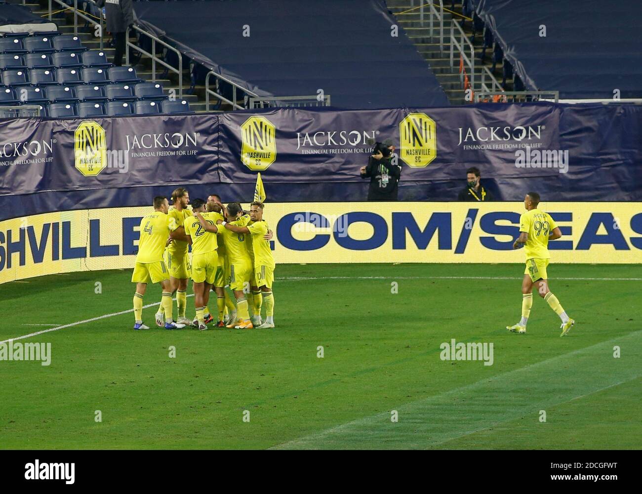 Nashville, TN, USA. 20th Nov, 2020. Nashville SC celebrates after scoring their third goal during an MLS Cup Playoffs Eastern Conference Play-In game between Nashville SC and Inter Miami, November 20, 2020 at Nissan Stadium Credit: Action Plus Sports/Alamy Live News Stock Photo