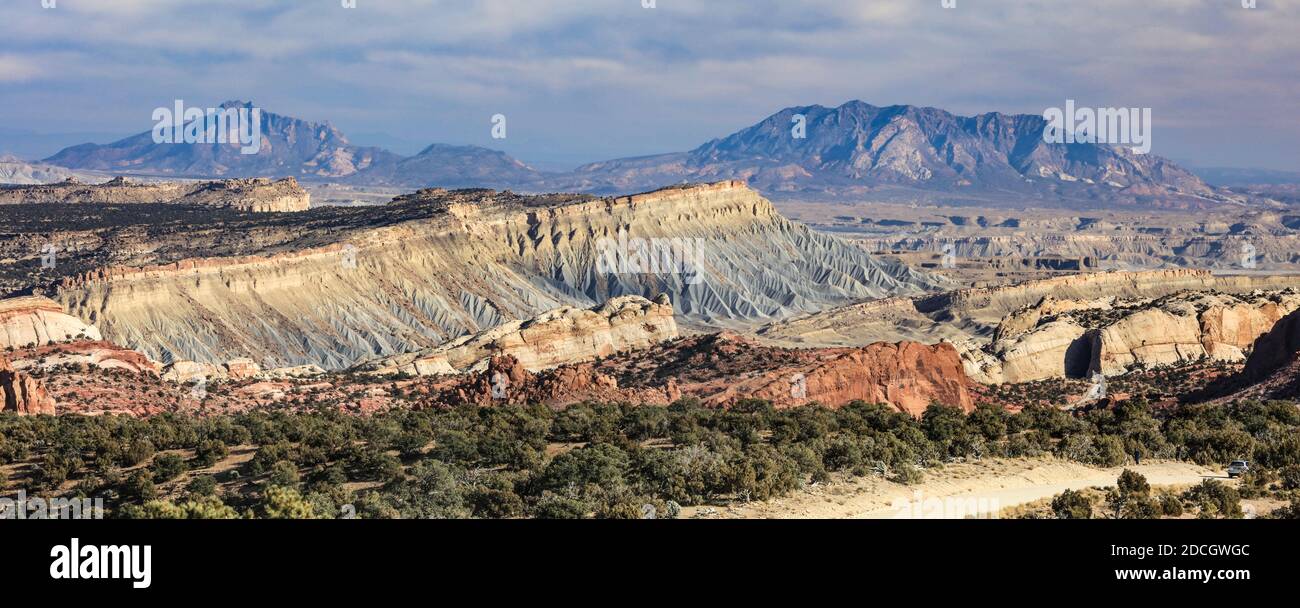 The famous Utah byways of Notom Road and the Burr Trail offer spectacular vistas and numerous interesting short hikes, Stock Photo