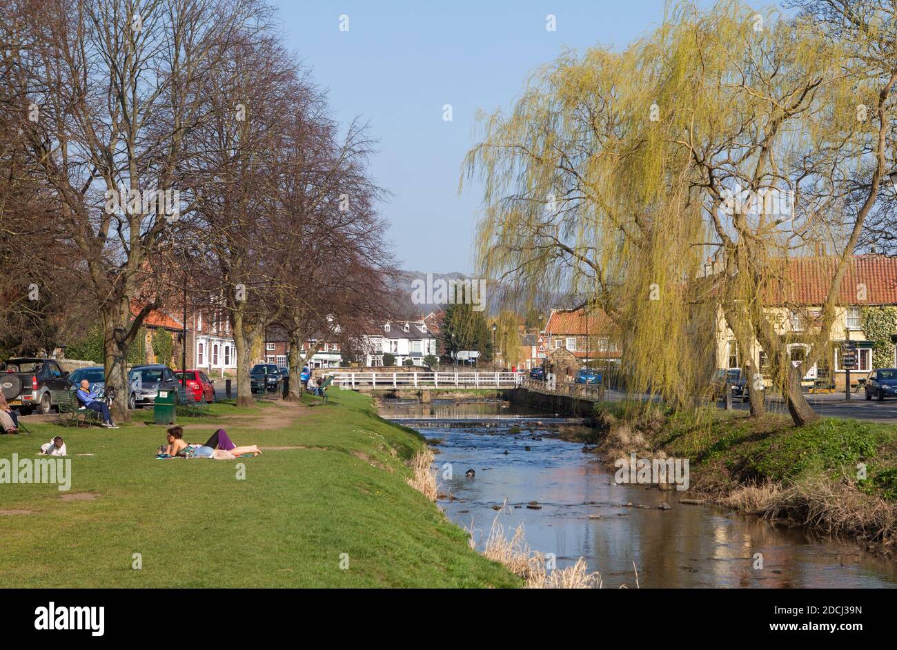 The River Leven at Low Green, Great Ayton on a sunny spring afternoon Stock Photo