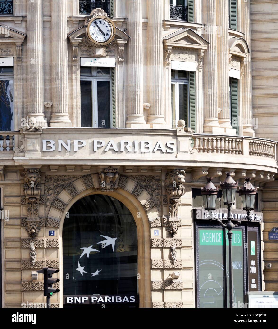 Bnp paribas building paris hires stock photography and images Alamy Bnp paribas building paris hires stock photography and images Alamy