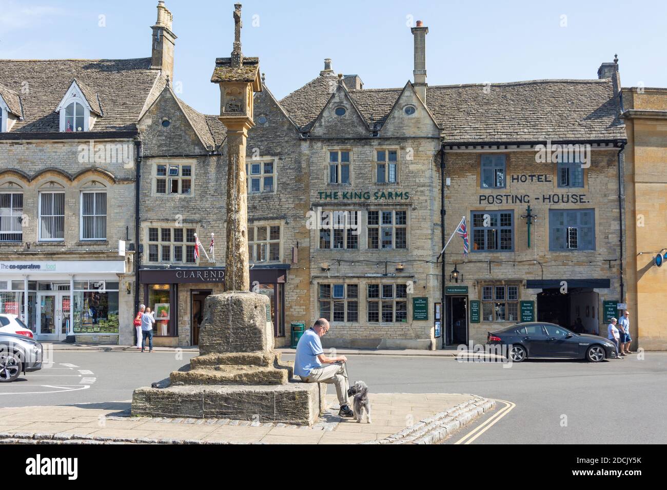 Ancient Market Cross, Market Square, Stow-on-the-Wold, Gloucestershire, England, United Kingdom Stock Photo