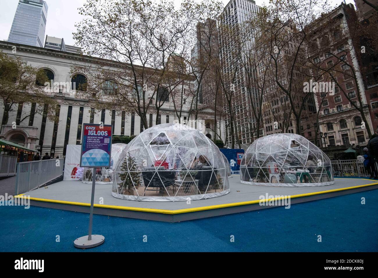 Manhattan, New York, USA. 21st Nov, 2020. Cozy Igloos are set up at The