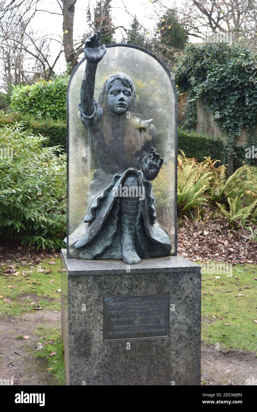 Statue of alice through the looking glass hi-res stock photography and ...