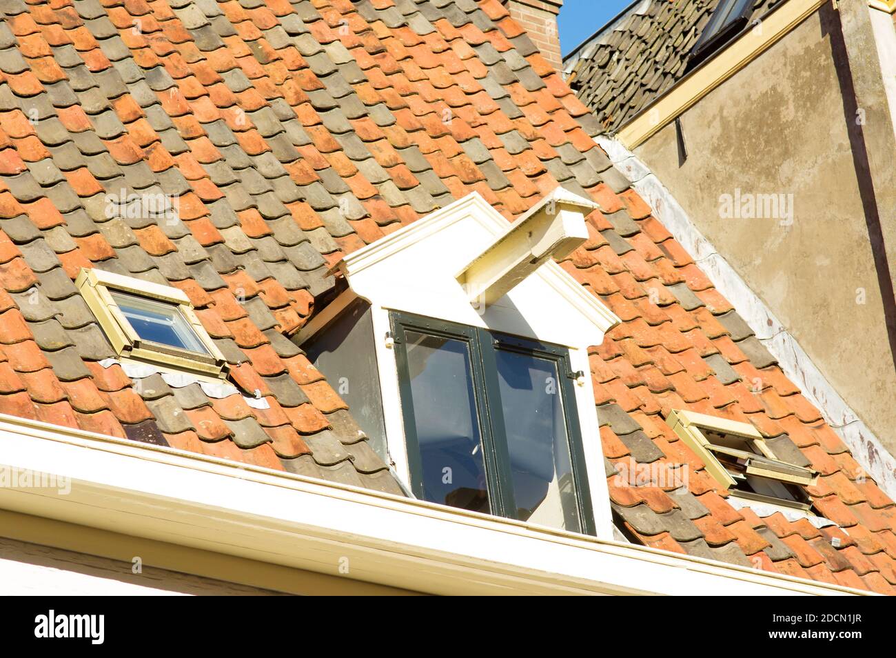 Page 14 - Dormer House Exterior High Resolution Stock Photography and  Images - Alamy
