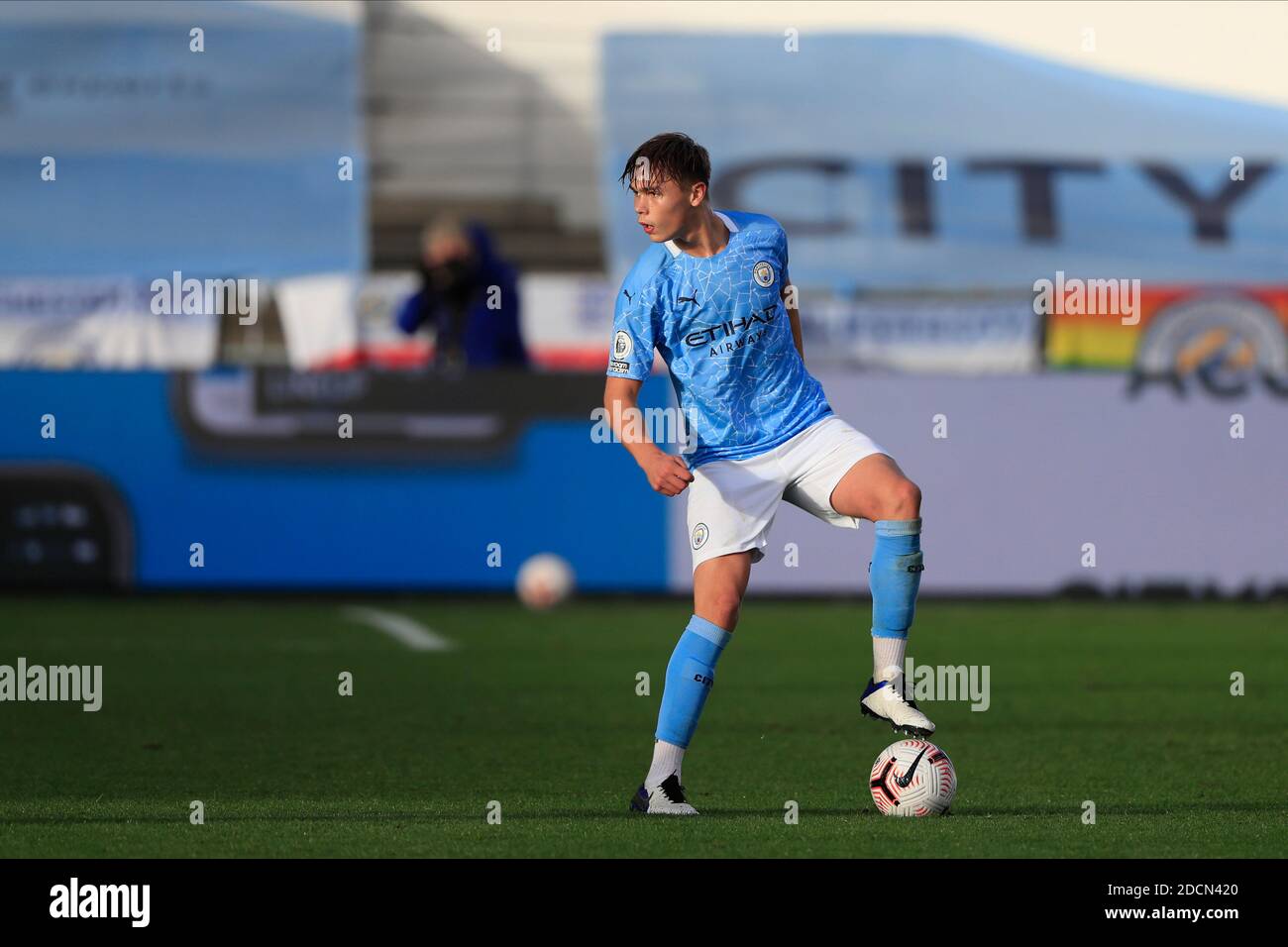 Manchester, UK. 22nd Nov, 2020. Callum Doyle #5 of Manchester City controls the ball Credit: News Images /Alamy Live News Stock Photo