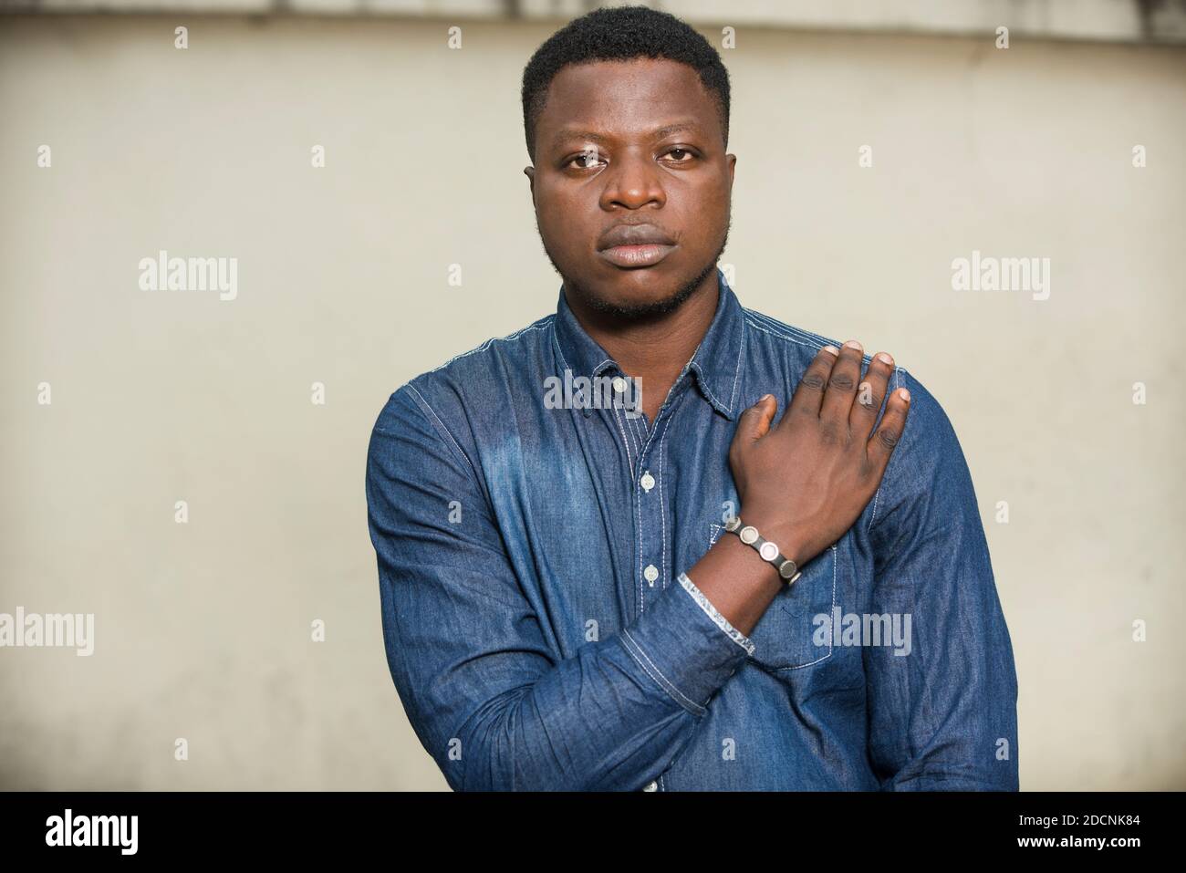 Looking at african american abidjan hi-res stock photography and images ...