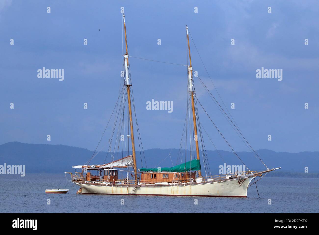 11/22/2020; Itaparica; Bahia; Brazil. Sloop Anchored on Itaparica Island Stock Photo