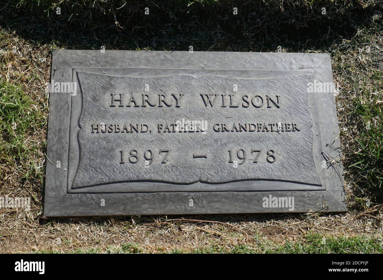 Los Angeles, California, USA 17th November 2020 A general view of atmosphere of actor Harry Wilson's Grave at Mount Sinai Cemetery Hollywood Hills on November 17, 2020 in Los Angeles, California, USA. Photo by Barry King/Alamy Stock Photo Stock Photo