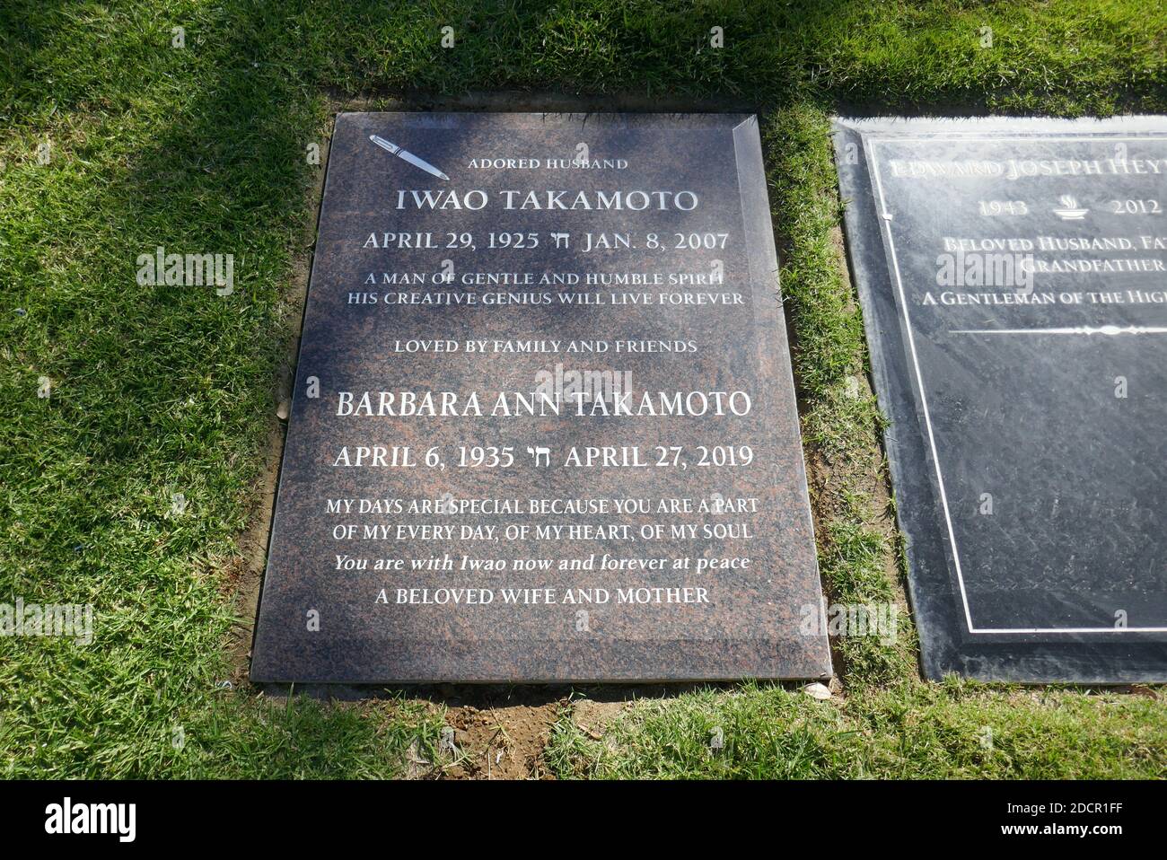 Los Angeles, California, USA 17th November 2020 A general view of atmosphere of animator Iwao Takamoto's Grave at Mount Sinai Cemetery Hollywood Hills on November 17, 2020 in Los Angeles, California, USA. Photo by Barry King/Alamy Stock Photo Stock Photo