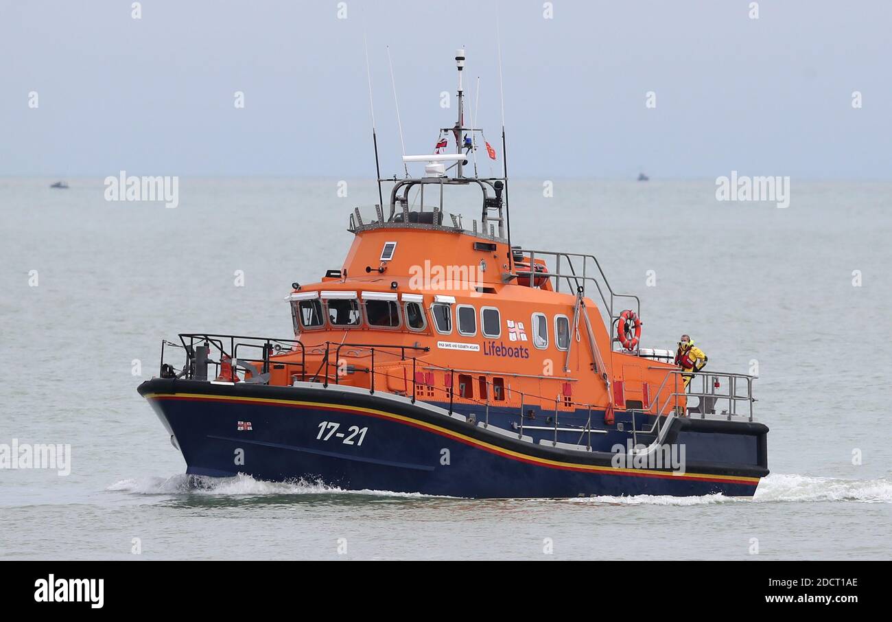 RNLI LIFEBOAT 17 21 returns to Newhaven Harbour after searching for two ...