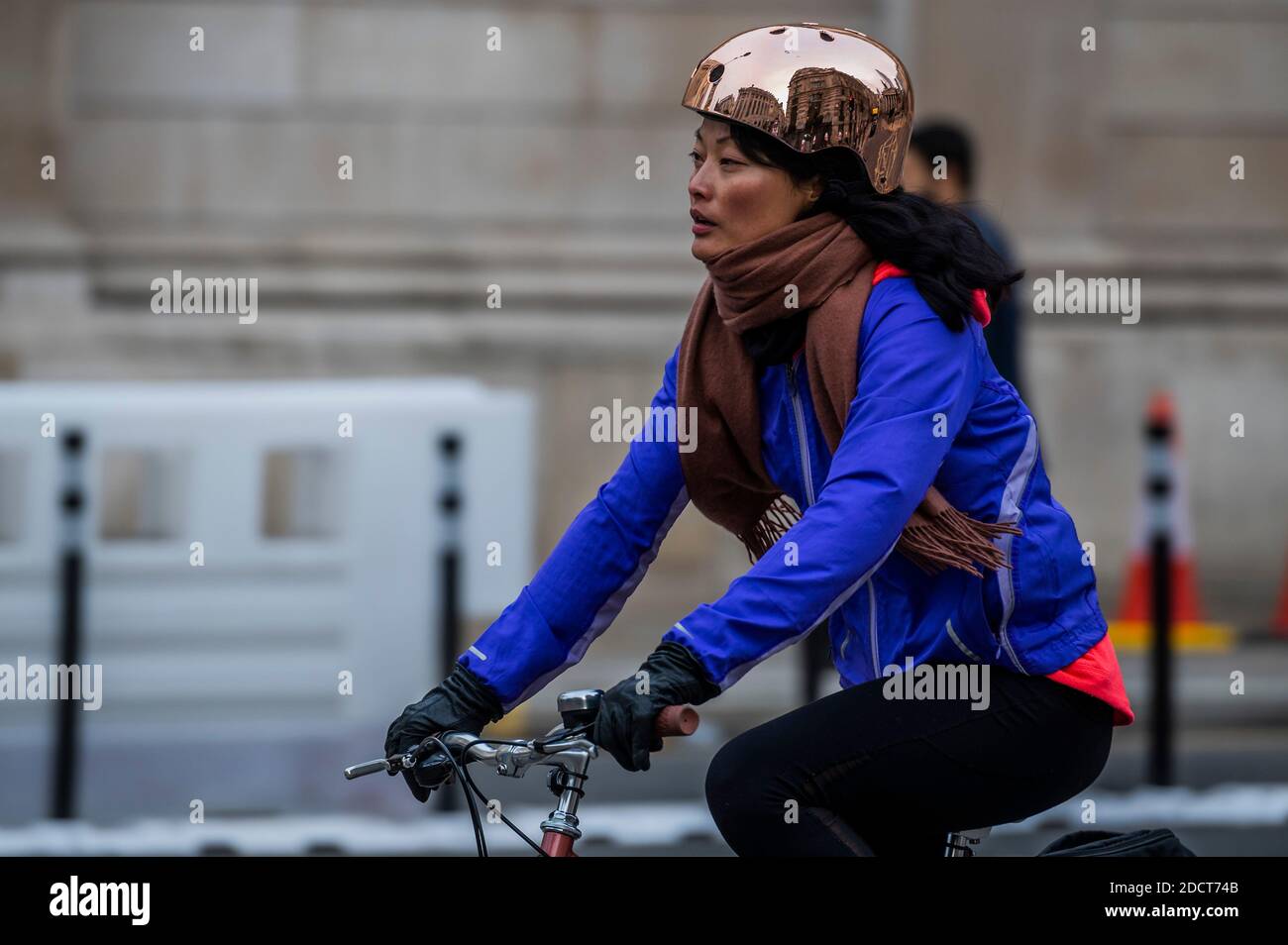Boris bike helmet best sale