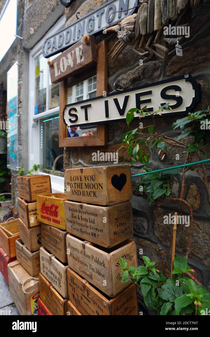 Antique shop in St. Ives , Cornwall , UK Stock Photo Alamy