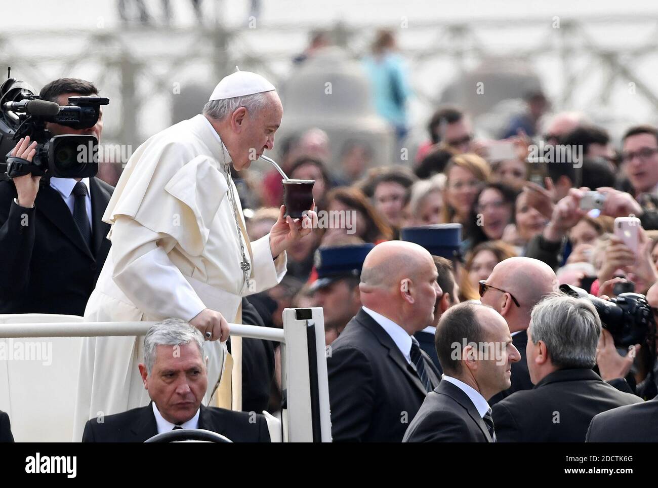 Pope Mate Tea Francisco mate hi-res stock photography and images - Alamy