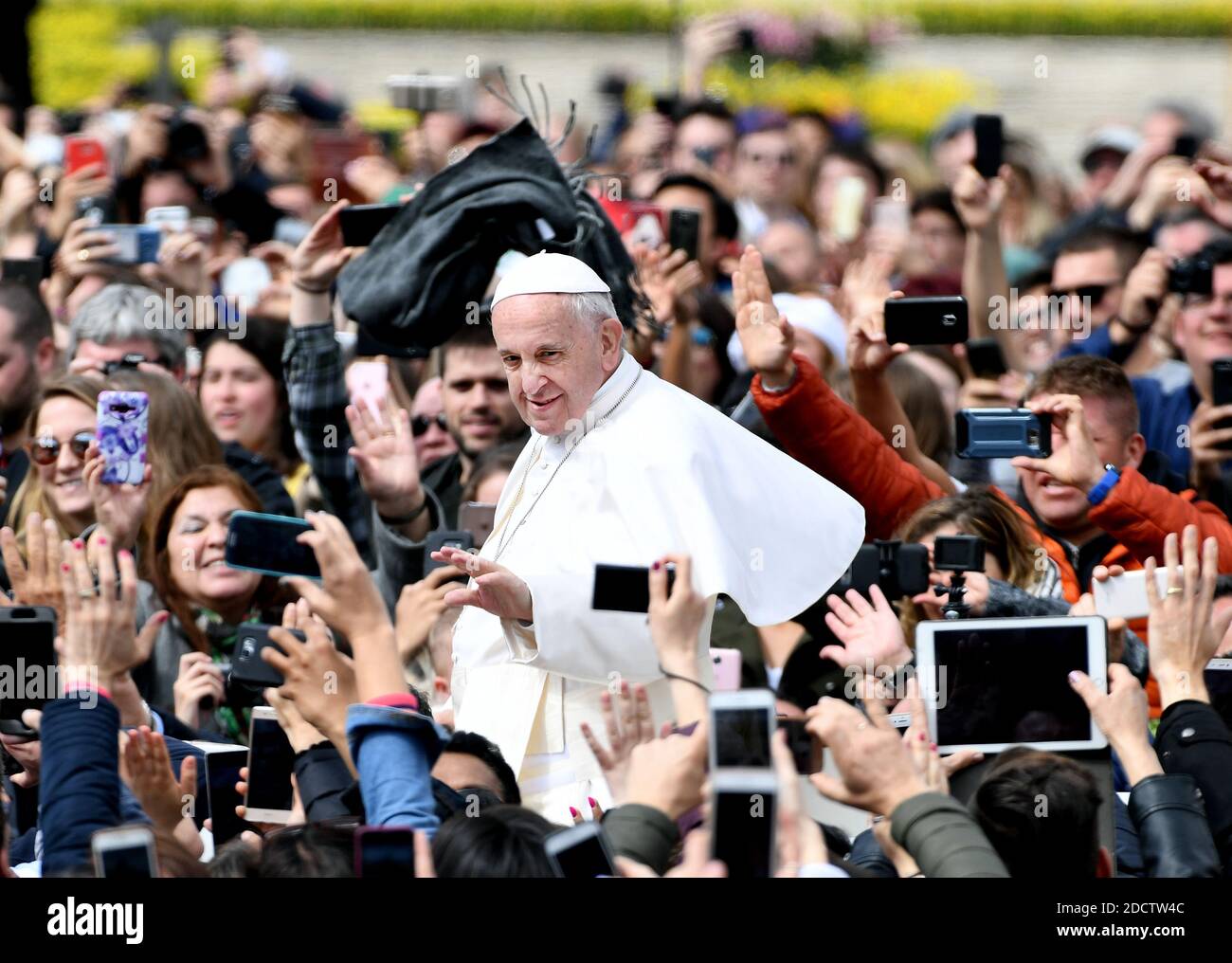 Pope Francis Waves To The Crowd After The Celebration Of The Easter ...