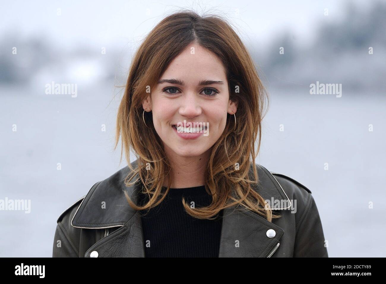 Matilda Lutz assiste a un photocall lors du 25e Festival du Film