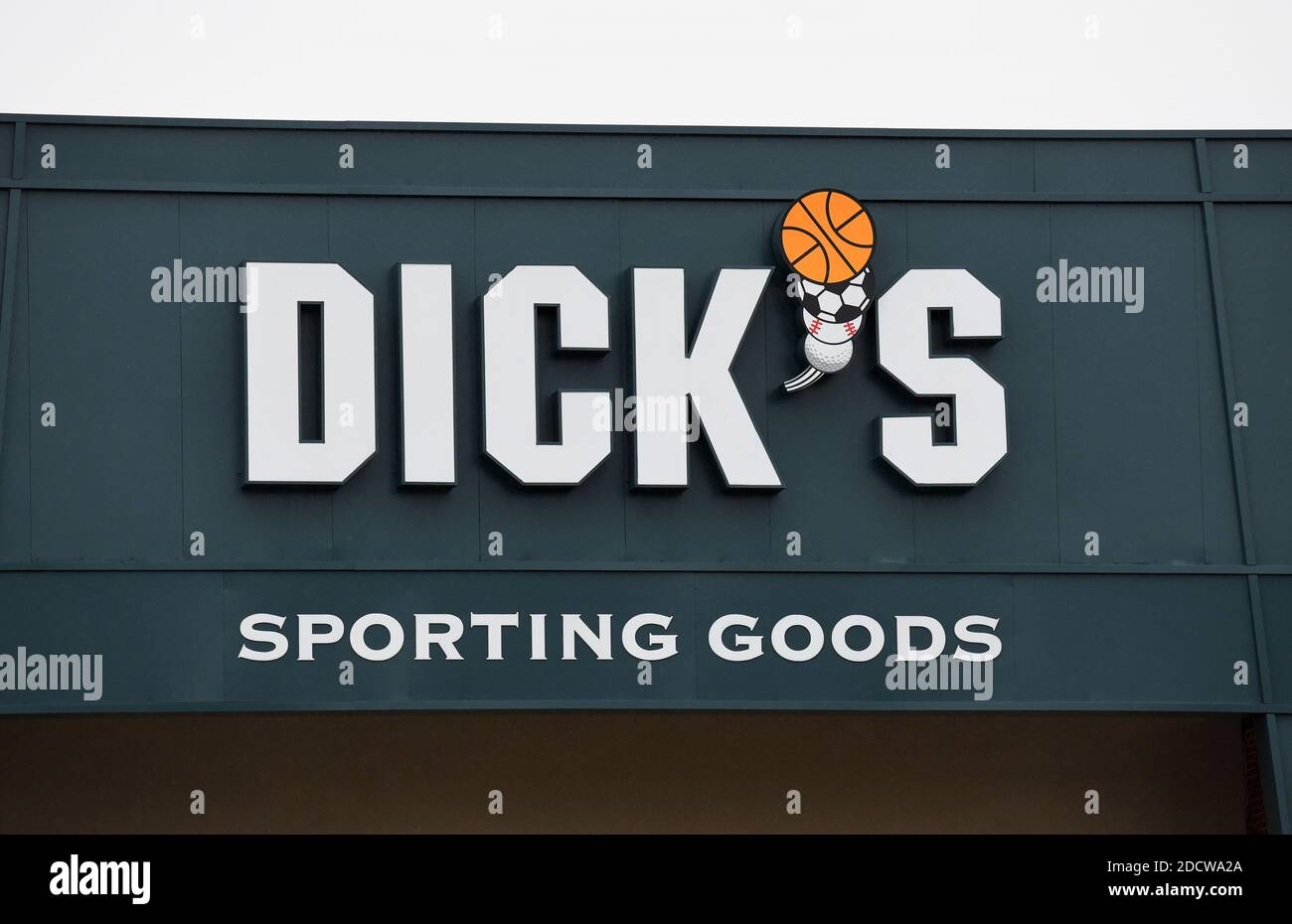 Dick's gun hires stock photography and images Alamy