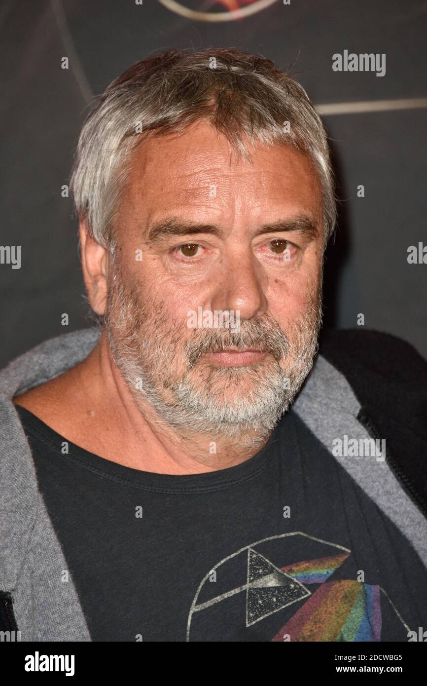 Luc Besson assiste a la premiere de Taxi 5 au Grand Rex a Paris, France ...