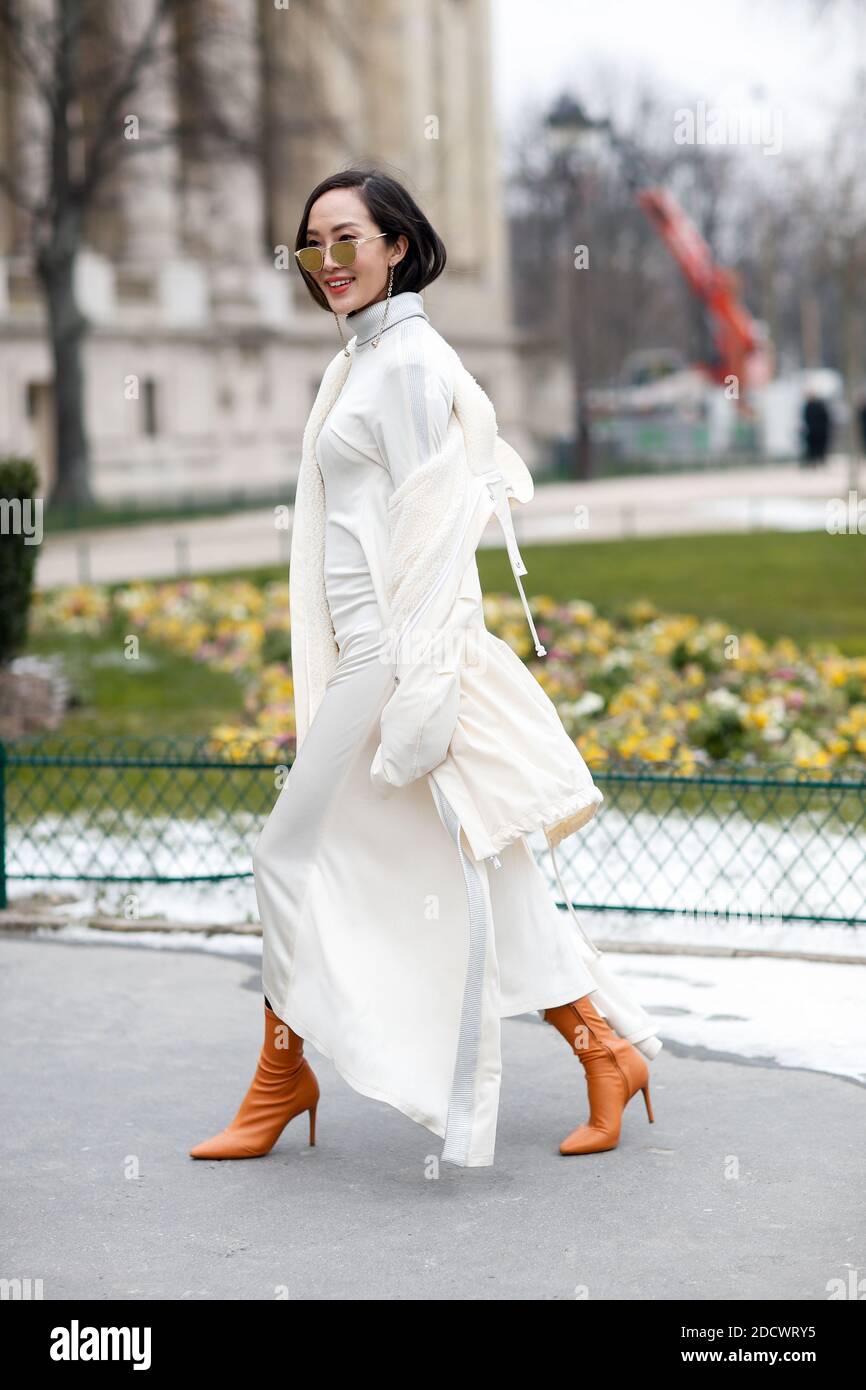 Street style, Chriselle Lim arriving at Paco Rabanne Fall-Winter 2018
