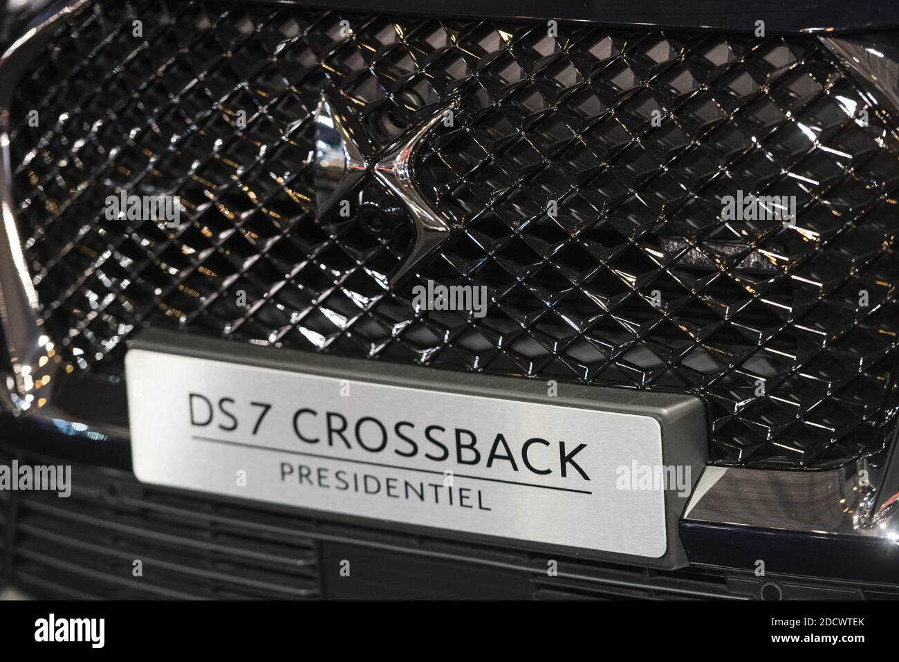 The New Citroen DS7 Crossback and French presidential ( Emmanuel Macron ) car during the Retromobile show on February 07, 2017, in Paris, France. Ancient car collectors from around the world come together to admire the old vehicles of another period. With more than 500 cars exhibited, Retromobile has become an international event for enthusiasts and collectors. Photo by ELIOT BLONDET/ABACAPRESS.COM Stock Photo