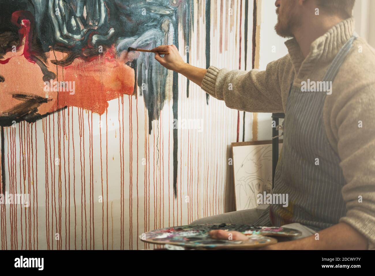 Artist paints picture brush on hi res stock photography and images Alamy