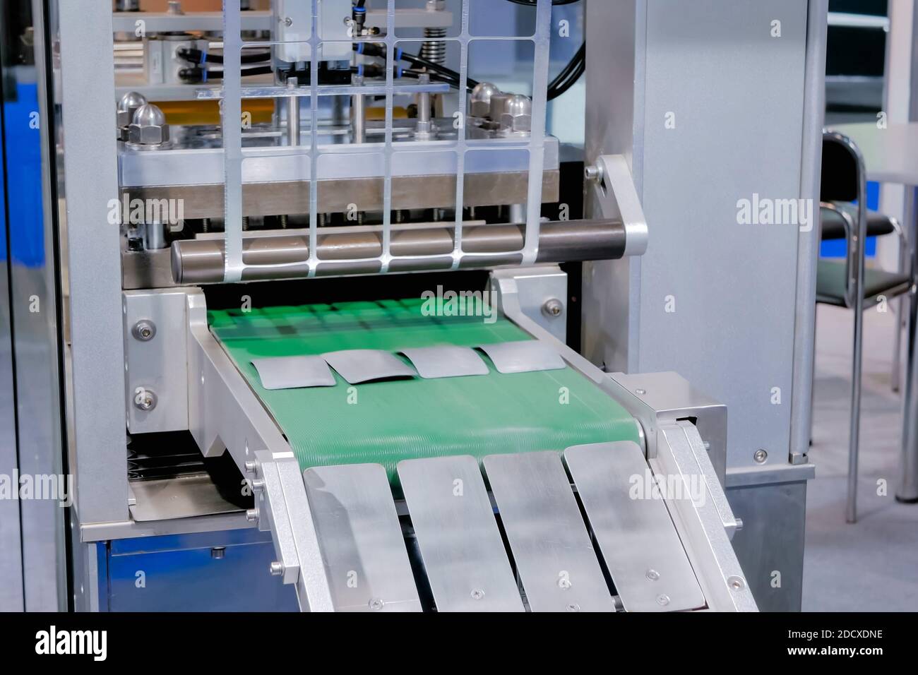 Tablet pharmaceutical blister packaging machine Stock Photo Alamy