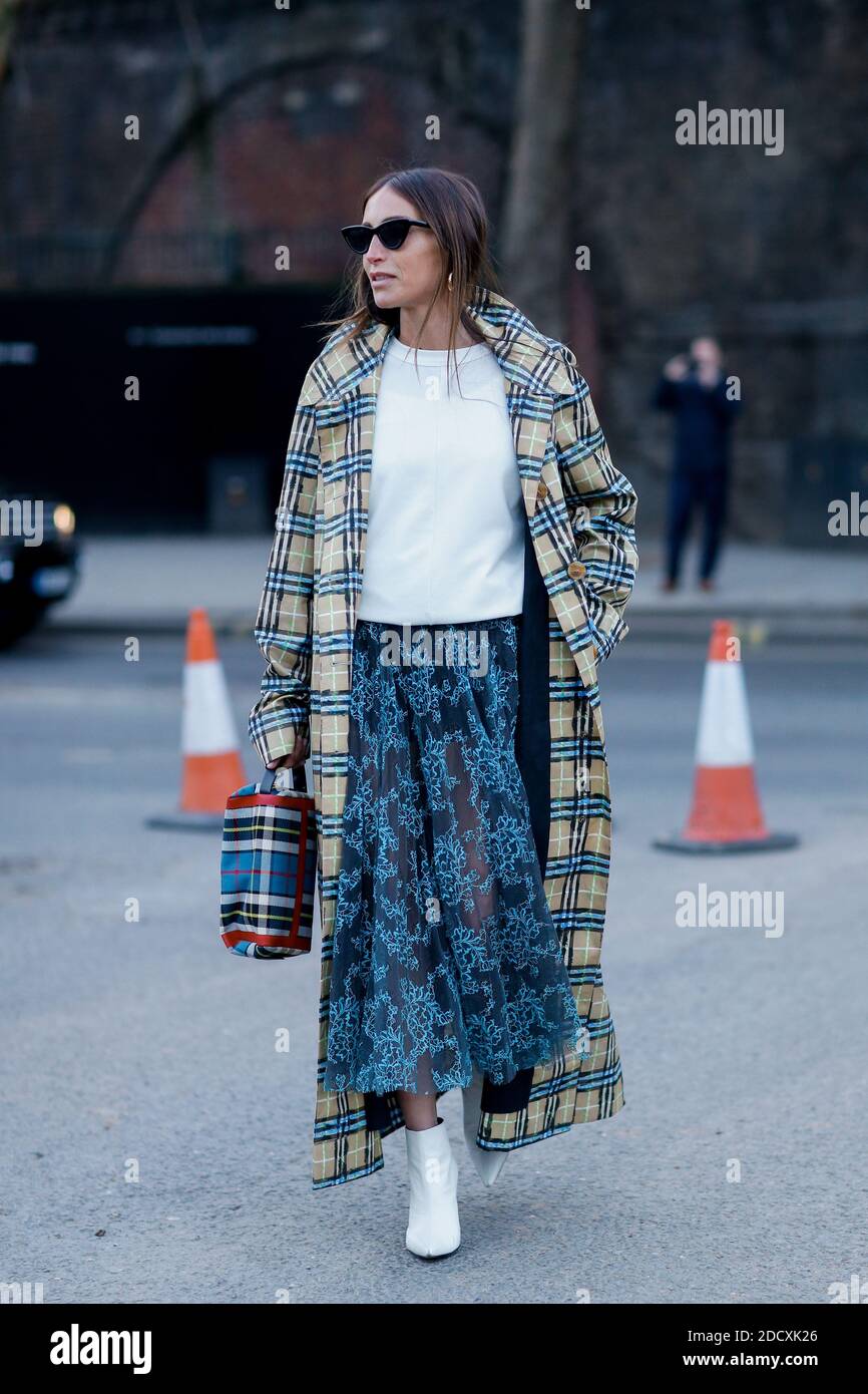 Street style, Loulou de Saison arriving at Burberry Fall-Winter 2018-2019 show held at Dimco Buildings, in London, England, on February 17th, 2018. Photo by Marie-Paola Bertrand-Hillion/ABACAPRESS.COM Stock Photo