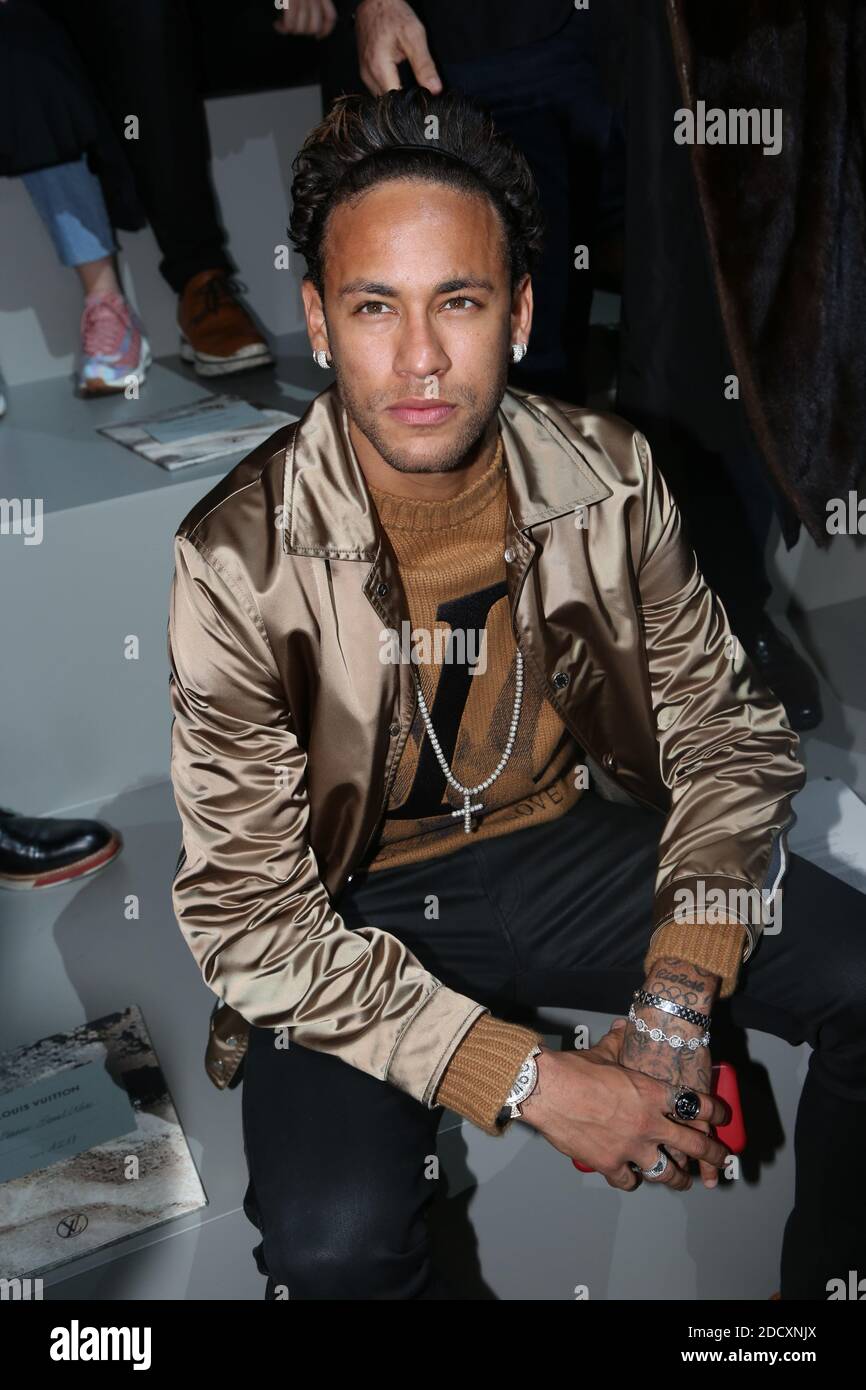 Neymar Jr attending the Louis Vuitton Men Menswear Fall/Winter 2018-2019  show as part of Paris fashion week in Paris, France on January 18, 2018.  Photo by Jerome Domine/ABACAPRESS.COM Stock Photo - Alamy