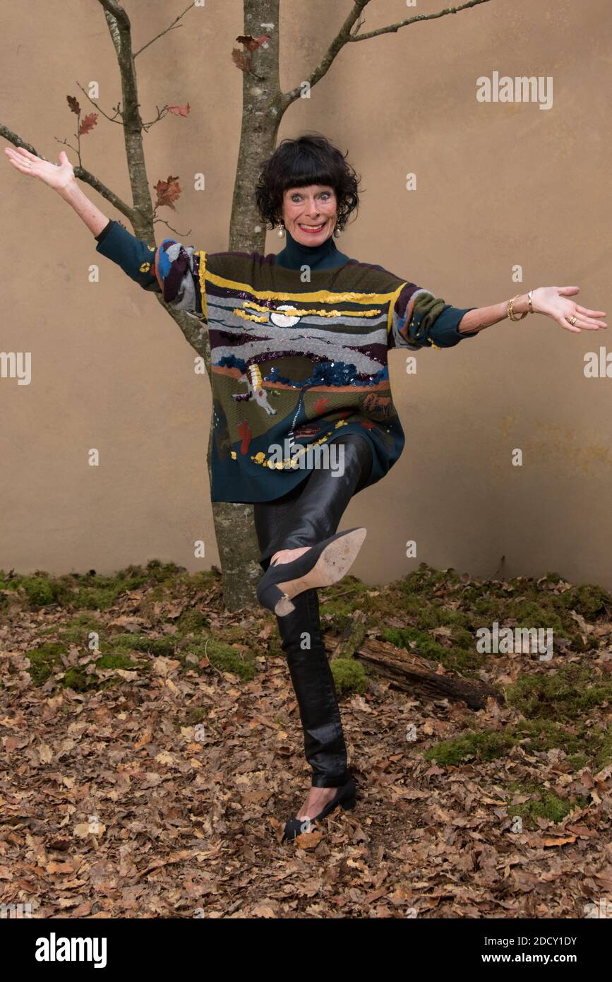 Geraldine Chaplin attending the Chanel show as part of the Paris Fashion  Week Womenswear Fall/Winter 2018/2019 in Paris, France, on march 0§, 2018.  Photo by Alban Wyters/ABACAPRESS.COM Stock Photo - Alamy