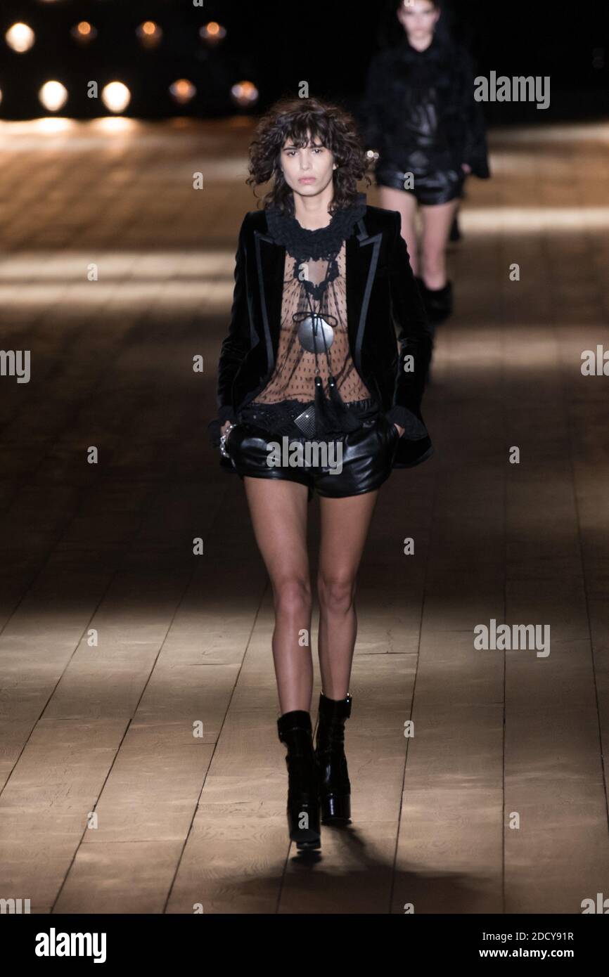 Yves saint laurent clearance fashion show 2018