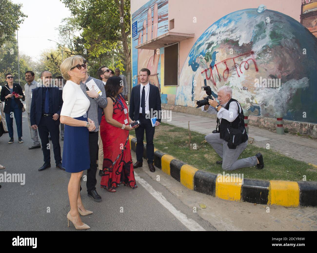 French first lady Brigitte Macron visited Block 15 of the Lodi Colony neighbourhood in New Delhi, some of whose walls were painted by a French association (Lodhi Art District) on 11 March 2018. Photo by Eliot Blondet/ABACAPRESS. COM Madame Brigitte Macron visite le block 15 du quartier de Lodi Colony à New Delhi dont certains murs ont été peint par une association française (Lodhi Art District), le 11 mars 2018. Photo by Eliot Blondet/ABACAPRESS.COM Stock Photo