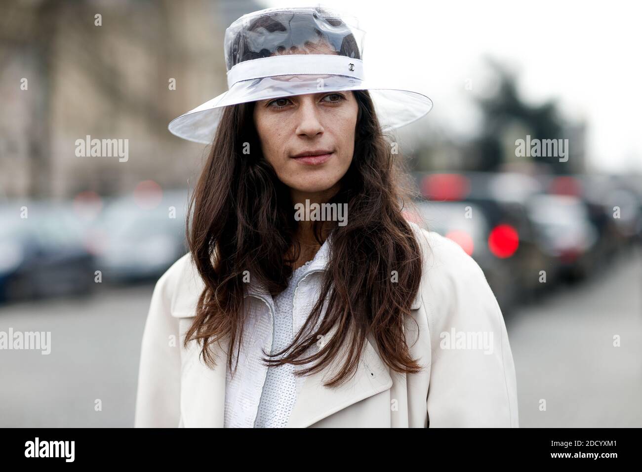 Chanel streetstyle hi-res stock photography and images - Alamy