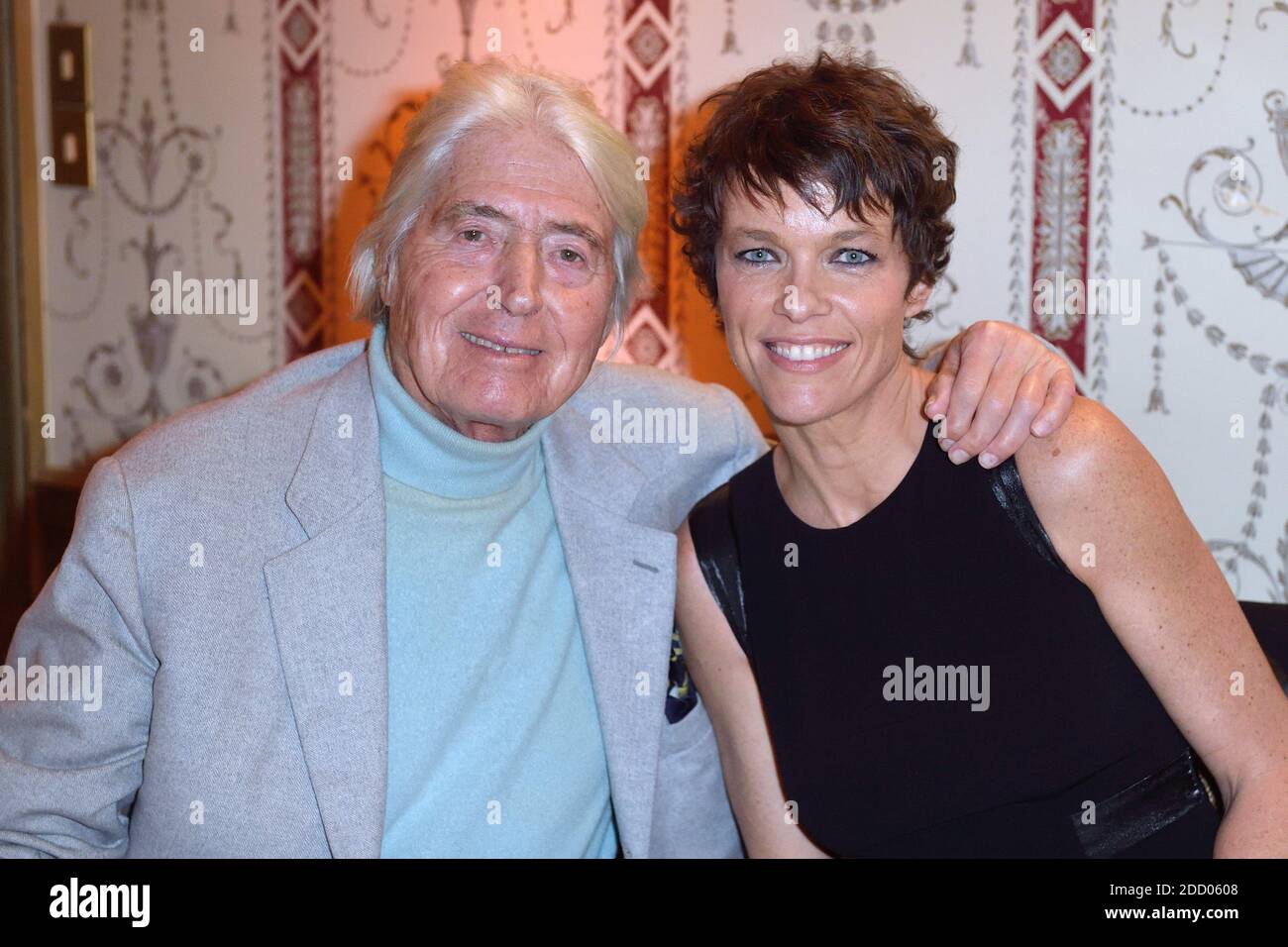 Pierre Cornette De Saint Cyr Et Marie Laforet Exclusif - Pierre Cornette de Saint-Cyr et Anne Le Nen assistent au