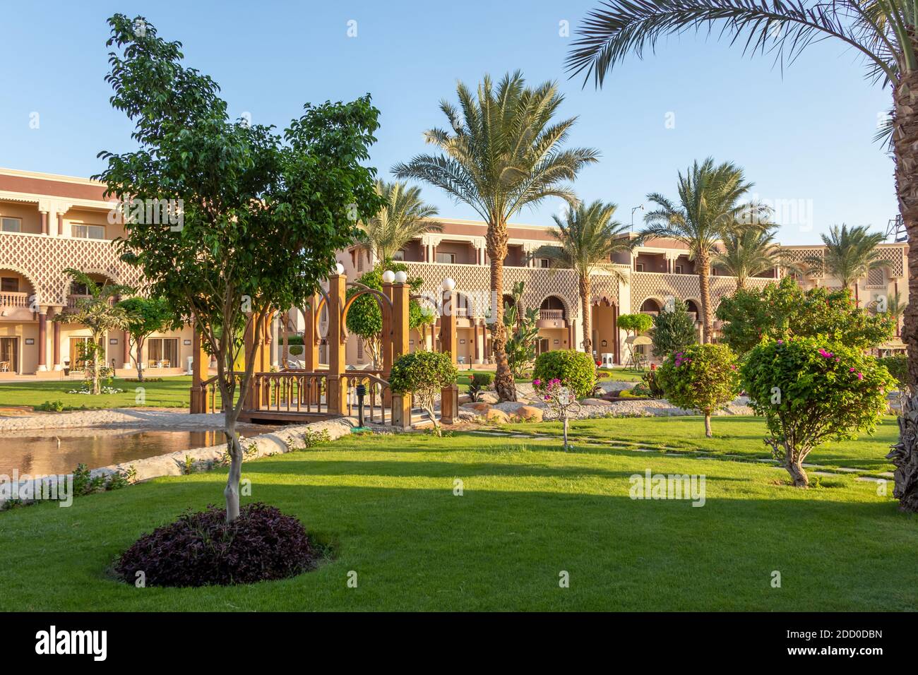 Hurghada, Egypt - September 25 2020: Egyptian garden with palm trees in hotel SUNRISE Mamlouk Palace Resort Stock Photo