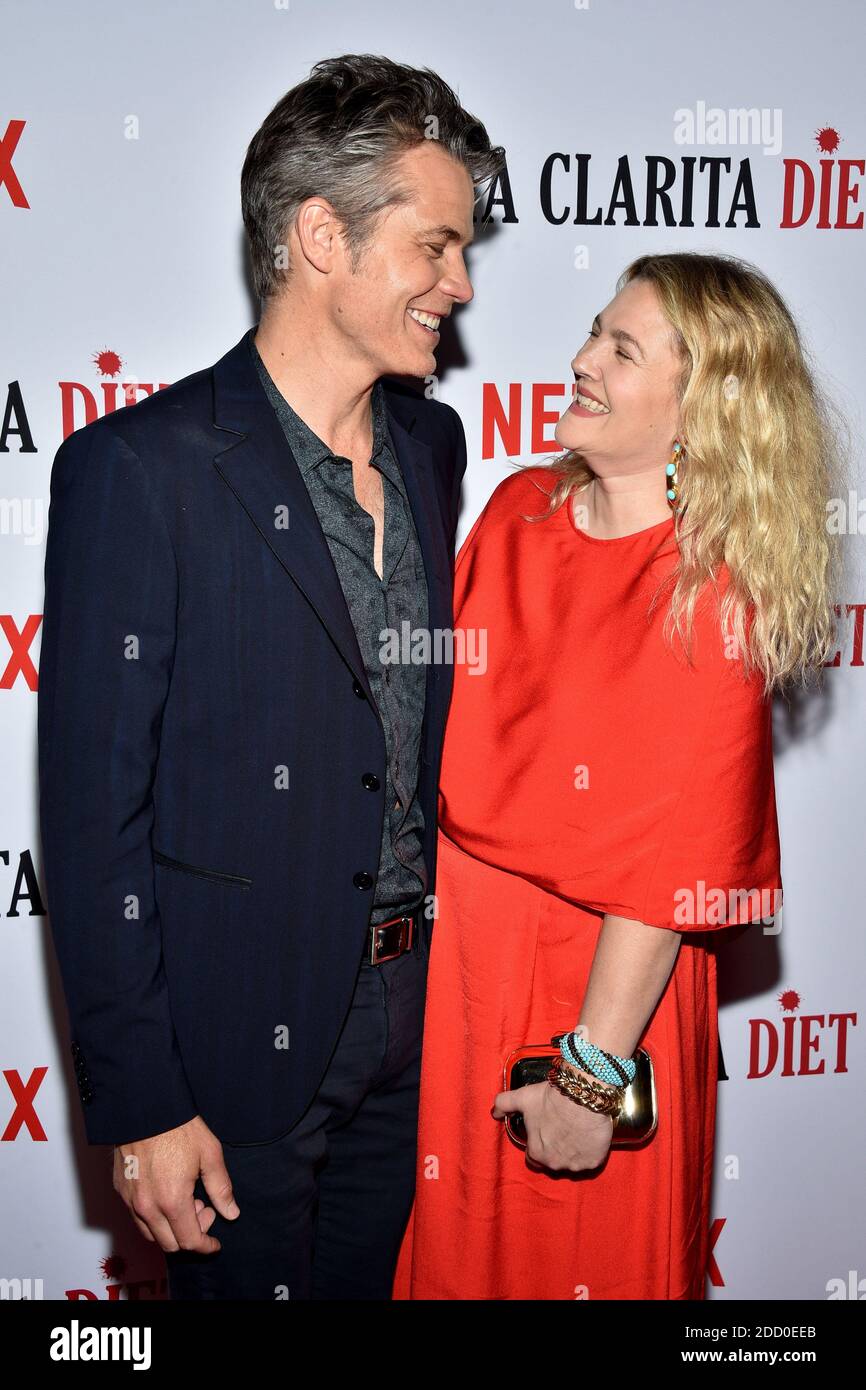 Drew Barrymore and Timothy Olyphant attend Netflix's 'Santa Clarita ...