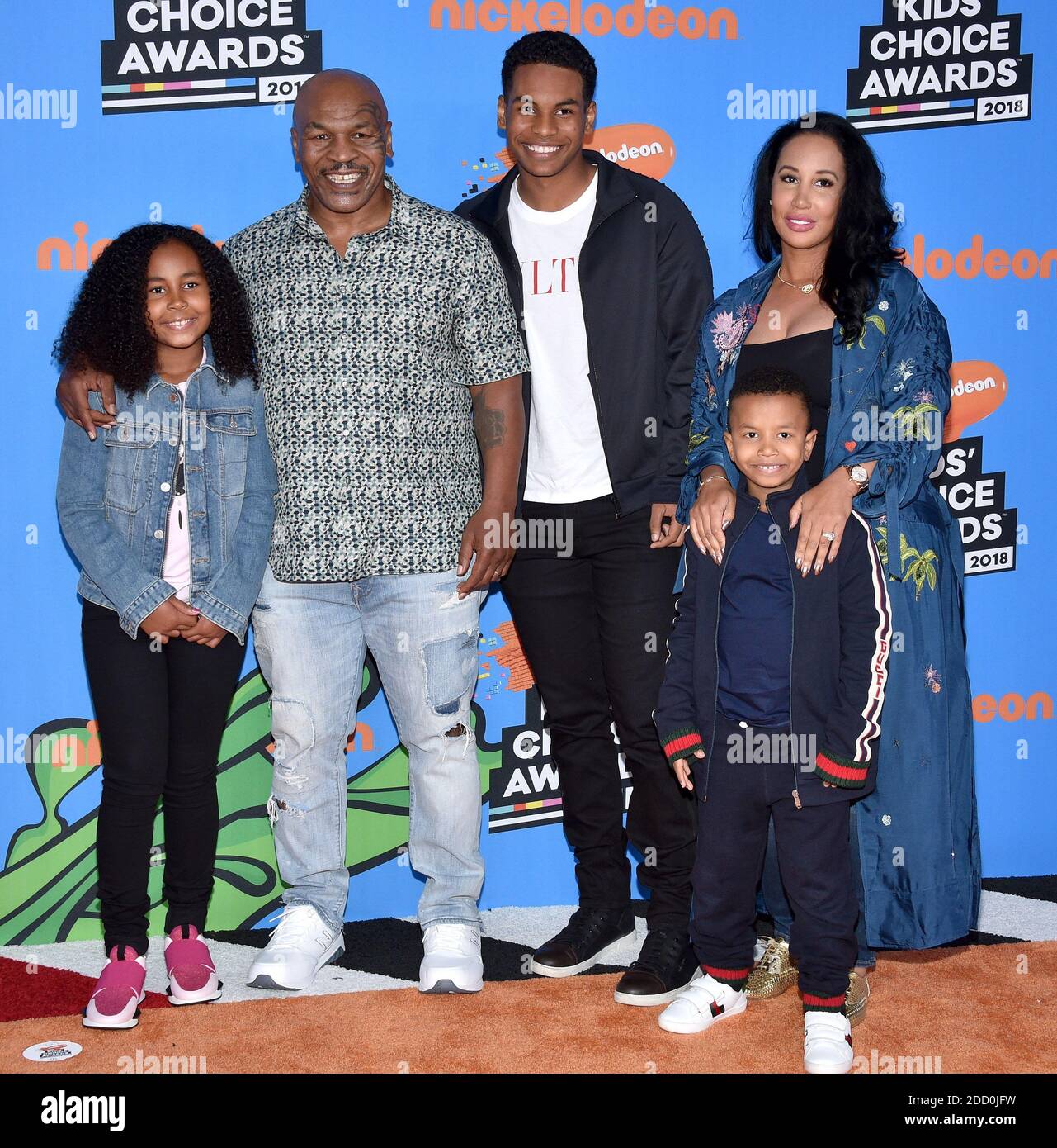 Who Is Mike Tyson S Co Host at Mackenzie Ramos blog