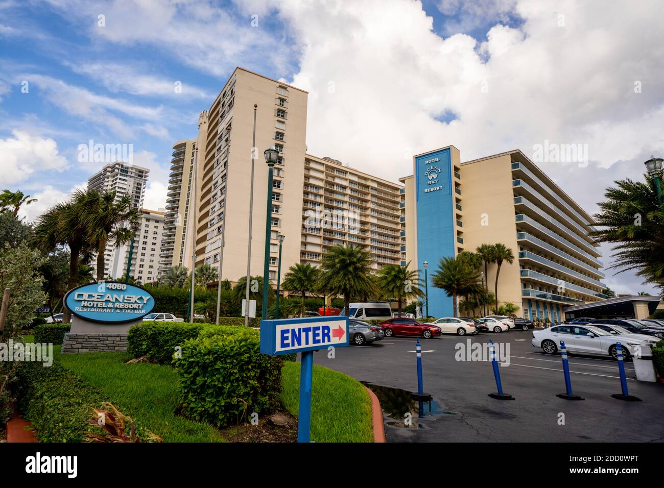 FORT LAUDERDALE, FL, USA - NOVEMBER 22, 2020: Photo of Ocean Sky Hotel and Resort Galt Ocean Mile Stock Photo