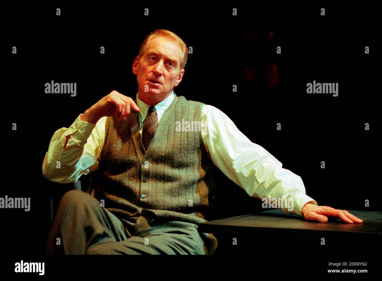 Charles Dance (Halder) in GOOD by C P Taylor at the Donmar Warehouse  23/03/1999  design: Christopher Oram  lighting: Hartley T A Kemp  director: Michael Grandage Stock Photo