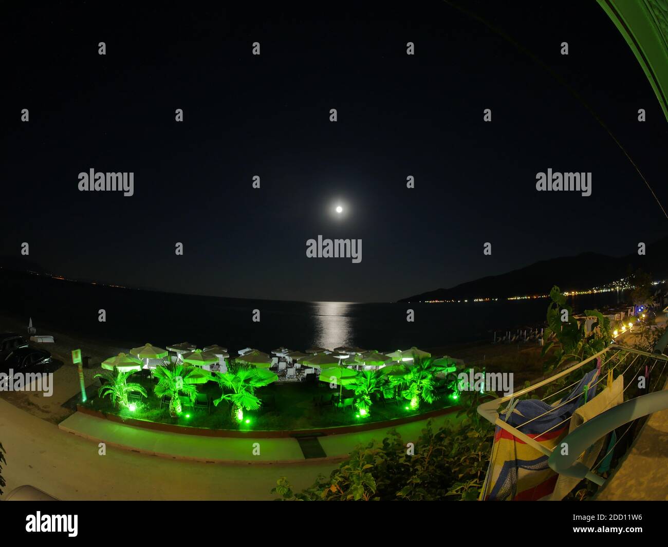 Beach At Night Full Moon On Sea Stock Photo Alamy beach-at-night-full-moon-on-sea-stock-photo-alamy