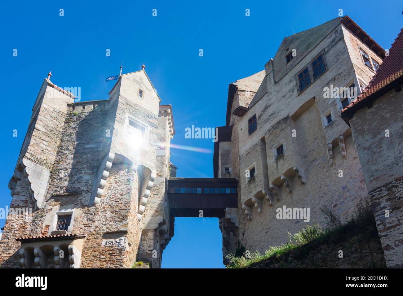 Nedvedice (Nedwieditz): Pernstejn Castle (Bernstein Castle) in , Jihomoravsky, South Moravia, Südmähren, Czech Stock Photo