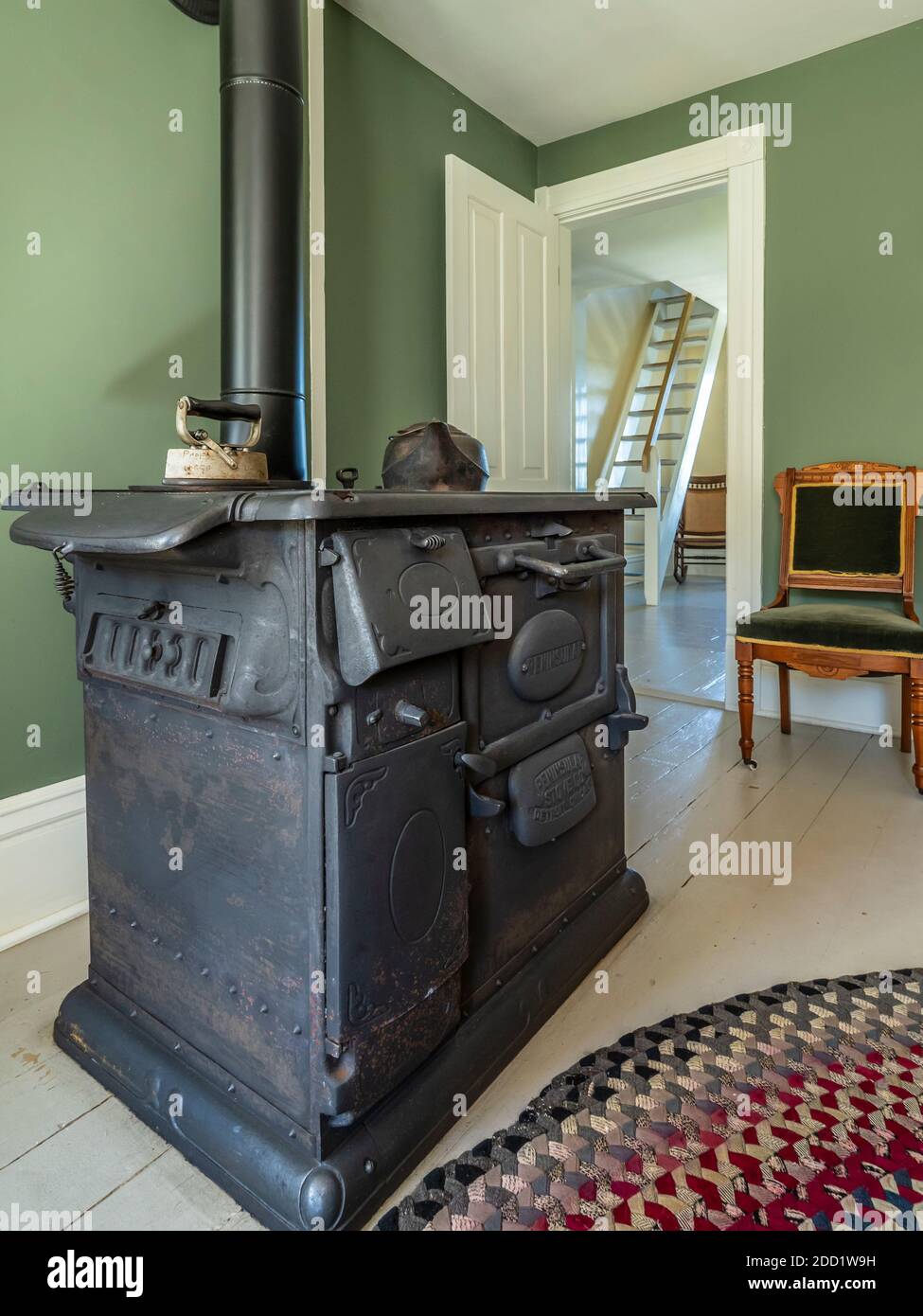 Peninsular stove, Pottawatomie Lighthouse keeper's residence, Rock