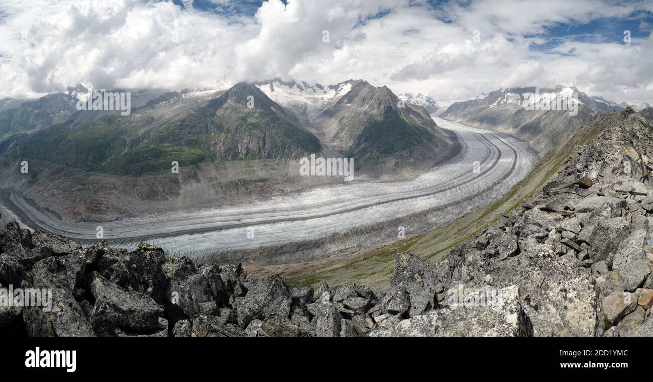 Glacier panoramic hi-res stock photography and images - Alamy