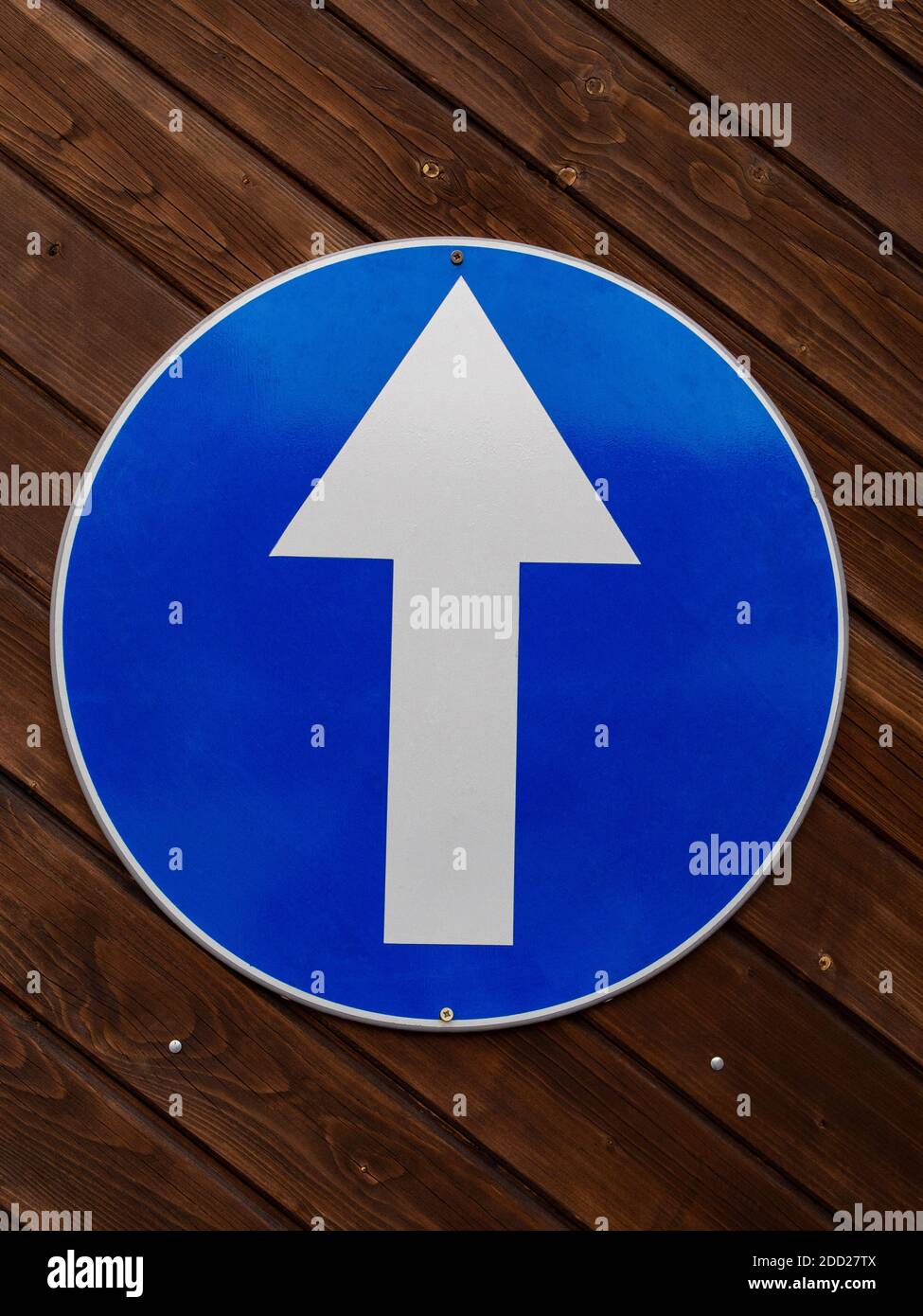 Straight ahead road sign hi-res stock photography and images - Alamy