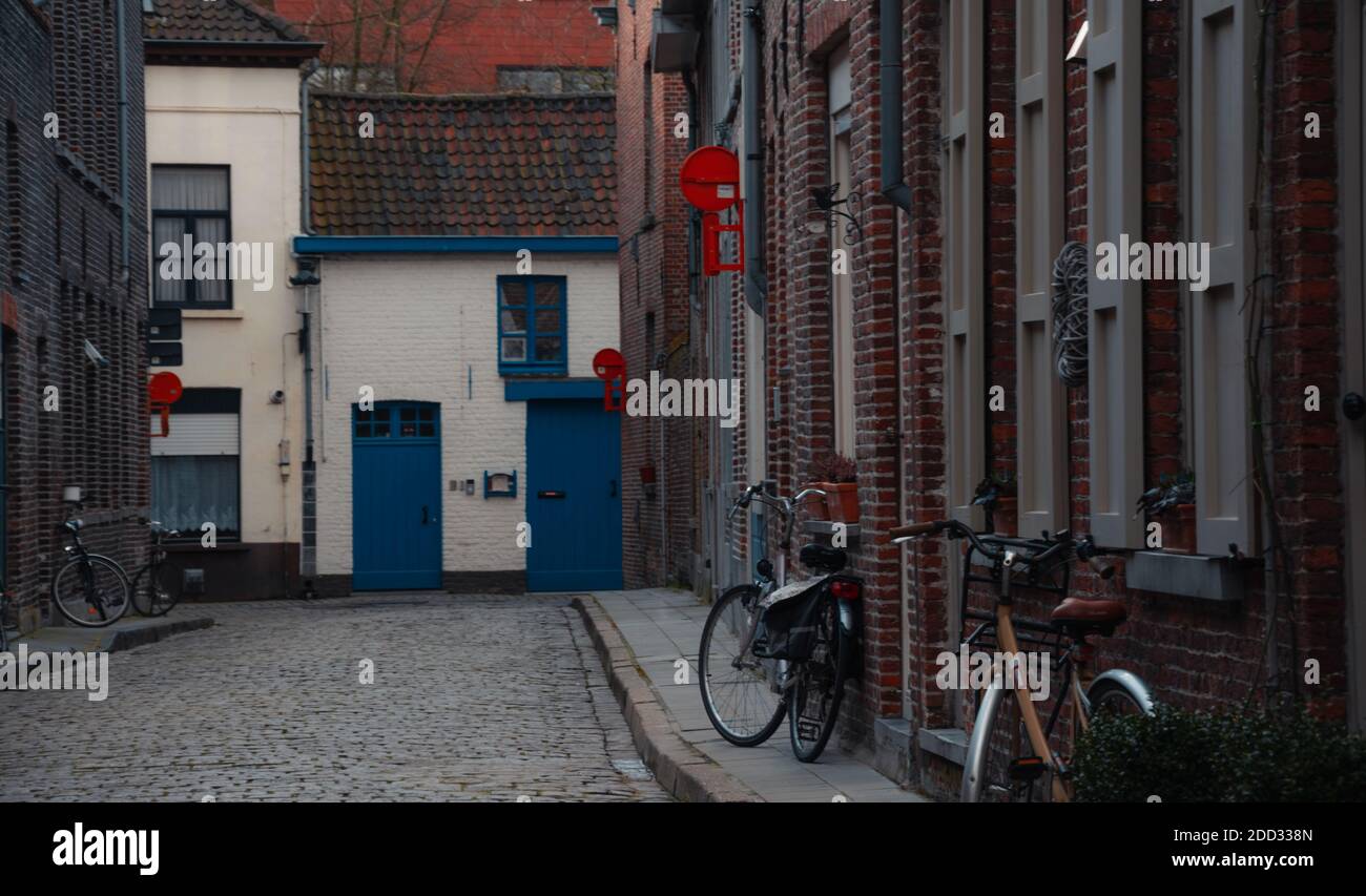A typical quiet neighbourhood in Bruges,Belgium Stock Photo - Alamy