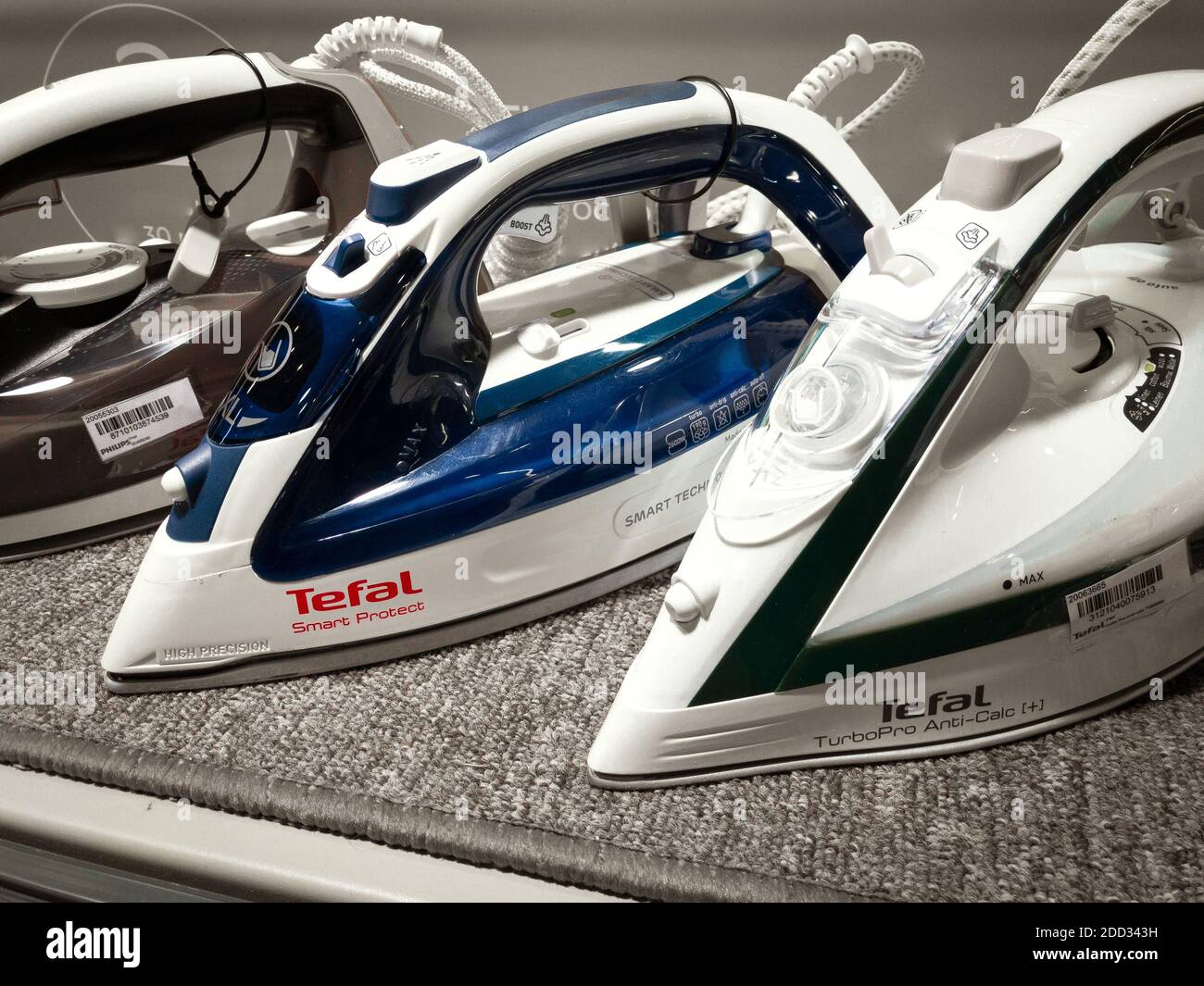 2020: Tefal electric irons on the store shelf Stock Photo - Alamy