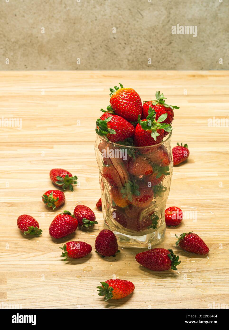 Mass fresh red strawberries hi-res stock photography and images - Alamy