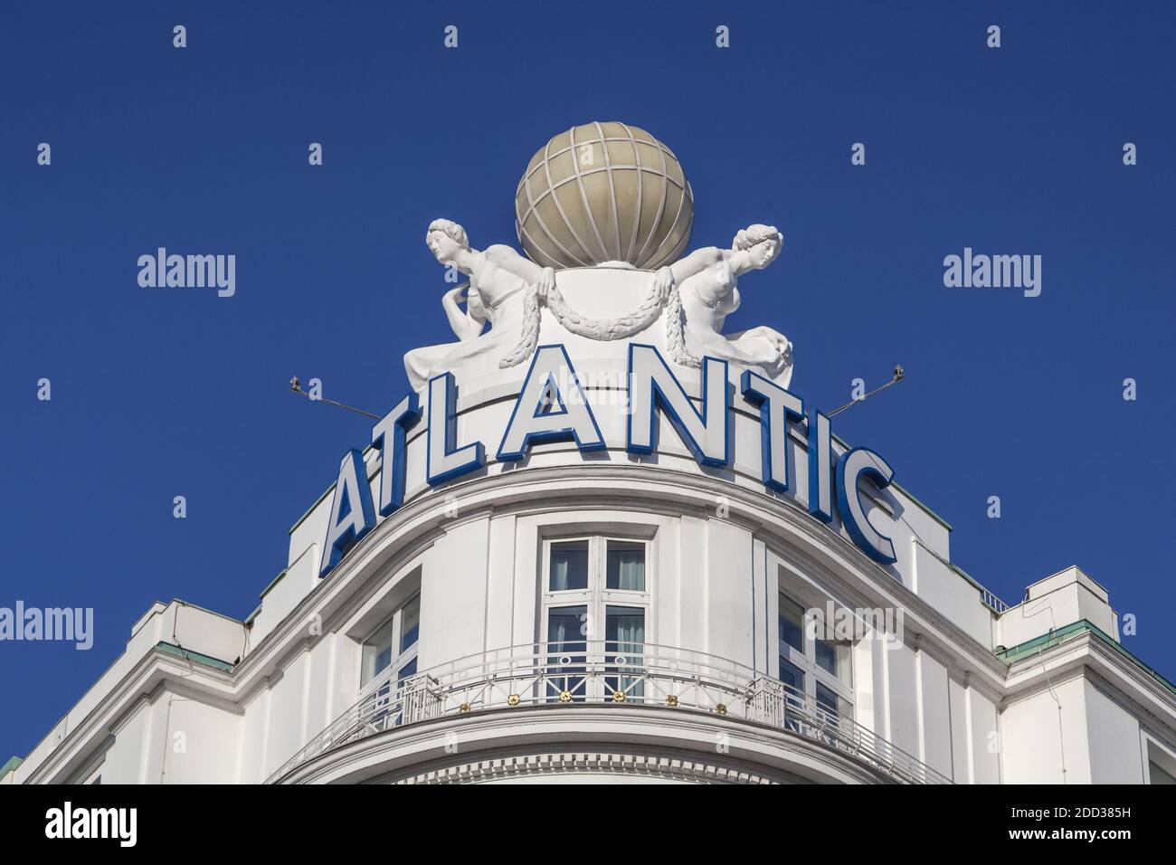 geography / travel, Germany, Hamburg, Hamburg, globe on the hotel Atlantic Kempinsky, Additional-Rights-Clearance-Info-Not-Available Stock Photo