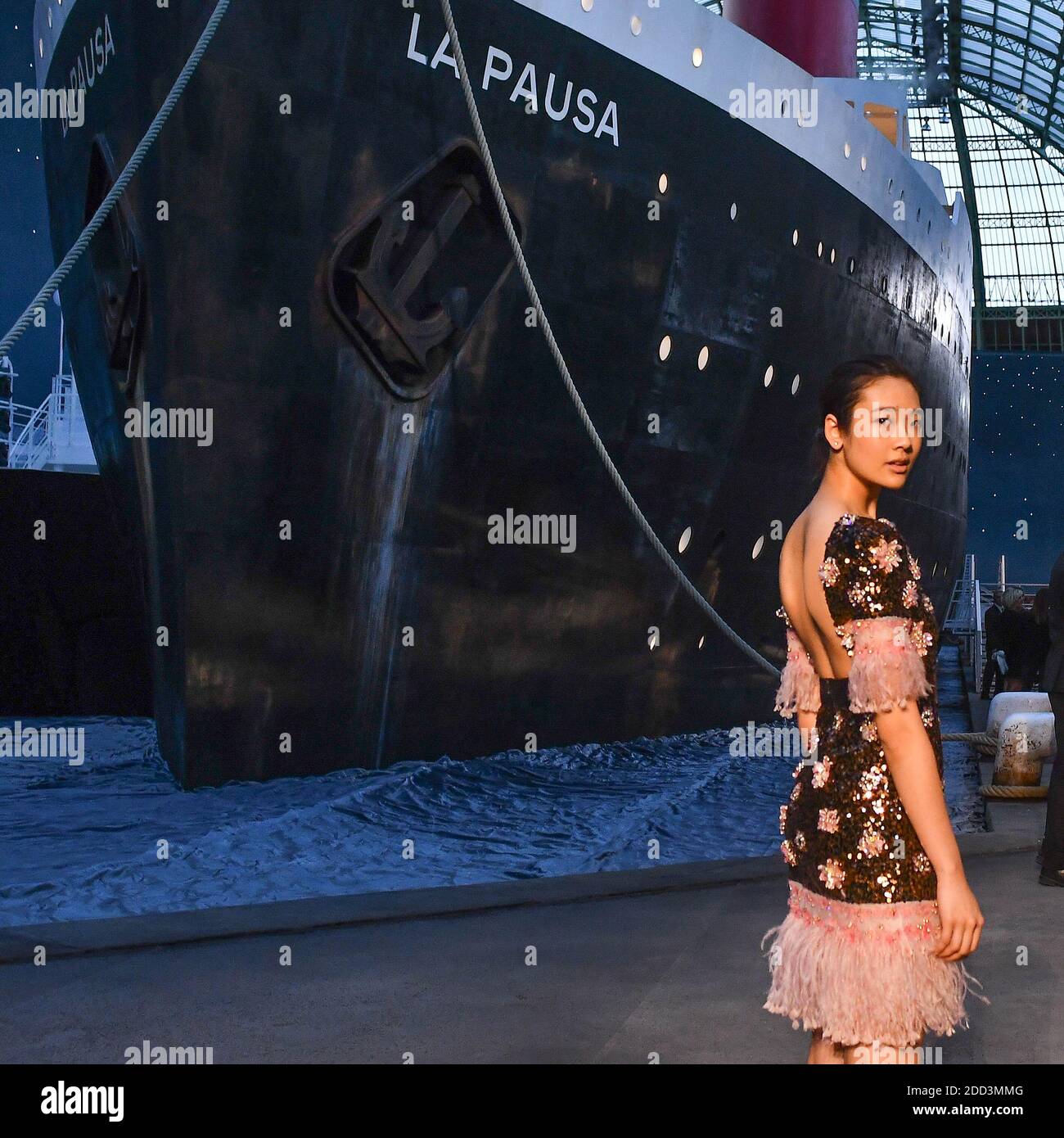 Chutimon Chuengcharoensukying attends the Chanel Cruise 2018/2019