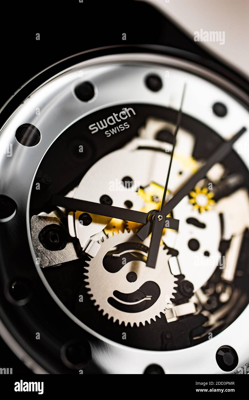 Reloj discount swatch skeleton