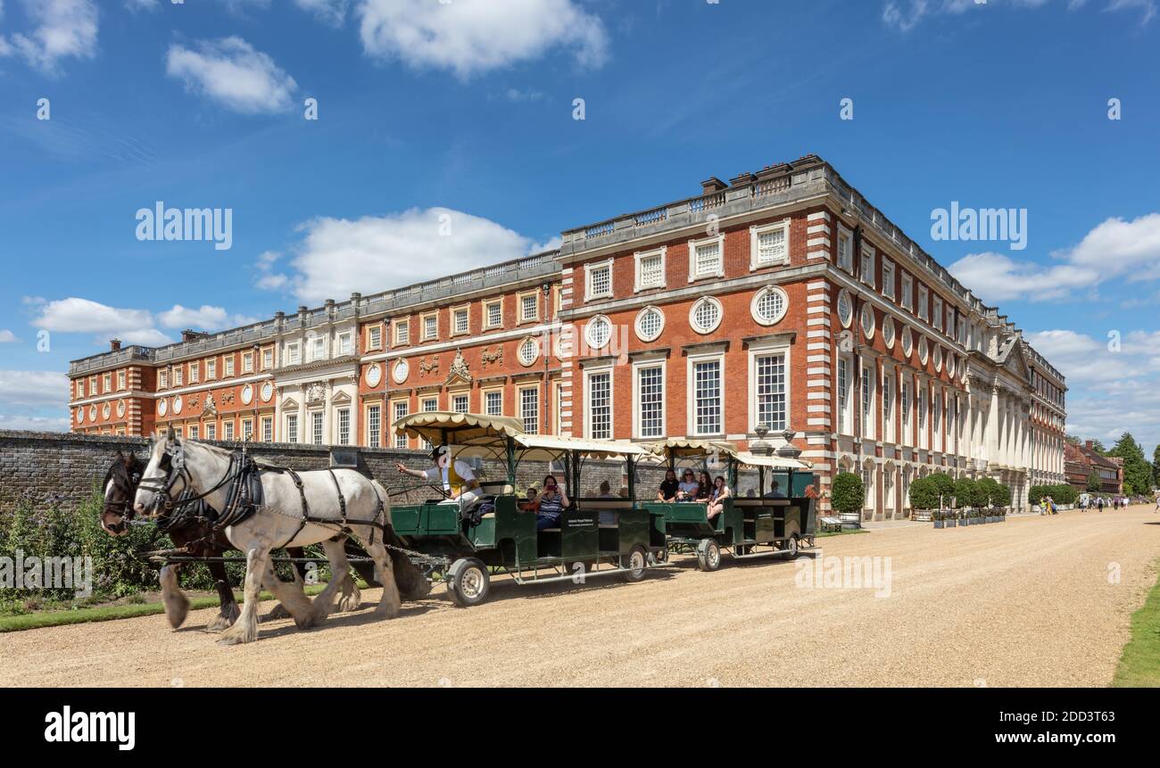 Richmond palace henry viii hi-res stock photography and images - Alamy